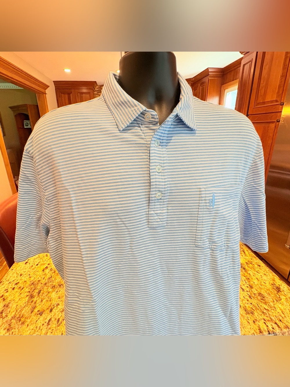 johnnie-O men’s golf polo. Sharp blue/white striped with logo. XL